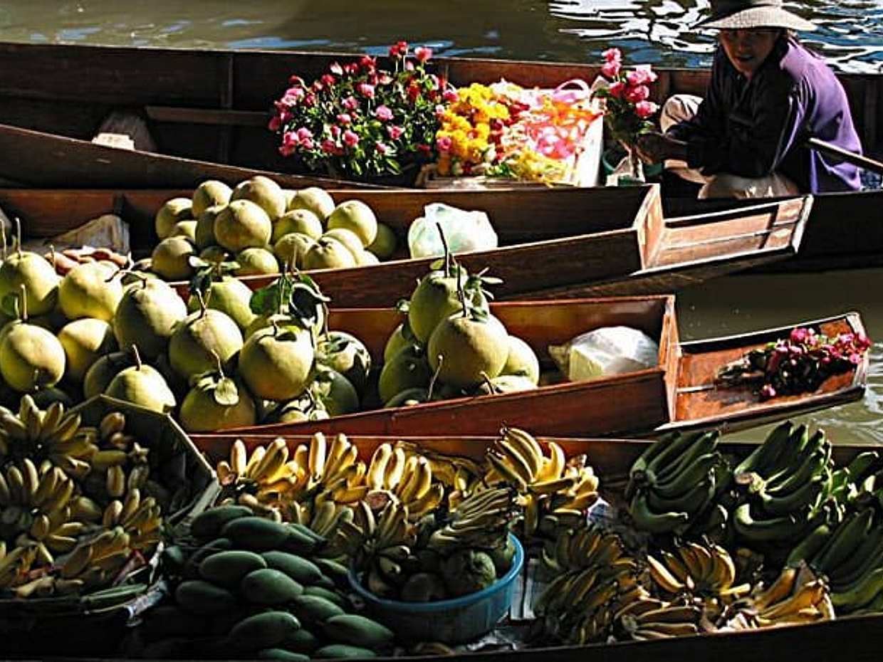 BANGKOK Join Tour Meaklong Railway Market and Damnoen saduak Floating Market, photo 4