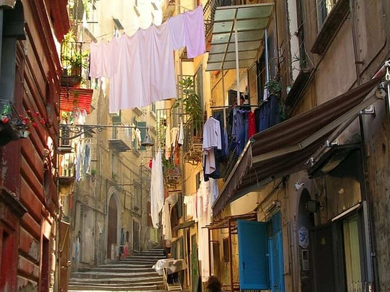 Naples Scavenger Hunt & Highlights Self-Guided Walking Tour in Italy