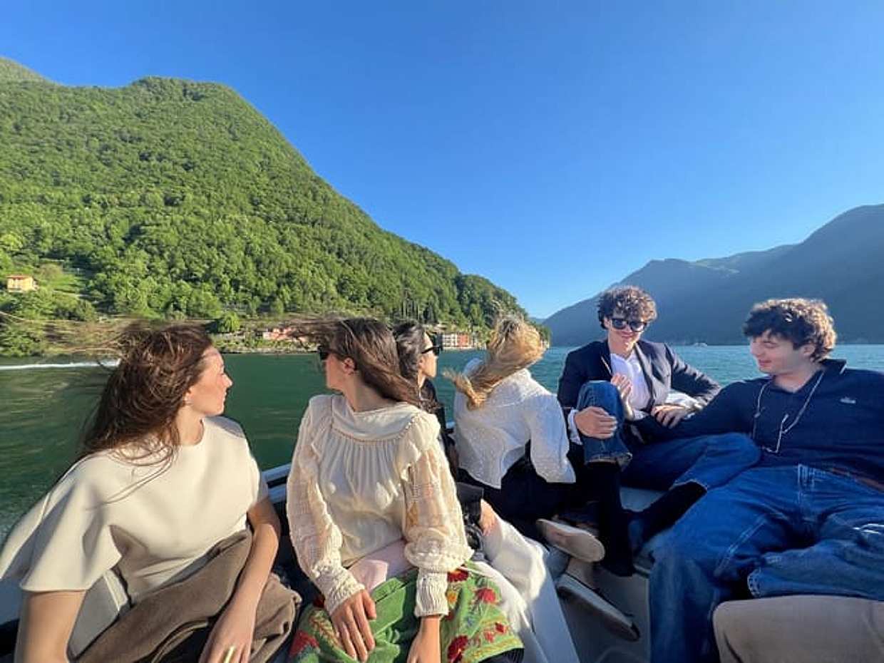Lake Como: Boat Tour to Bellagio and Varenna with Wine Tasting and Scenic Views