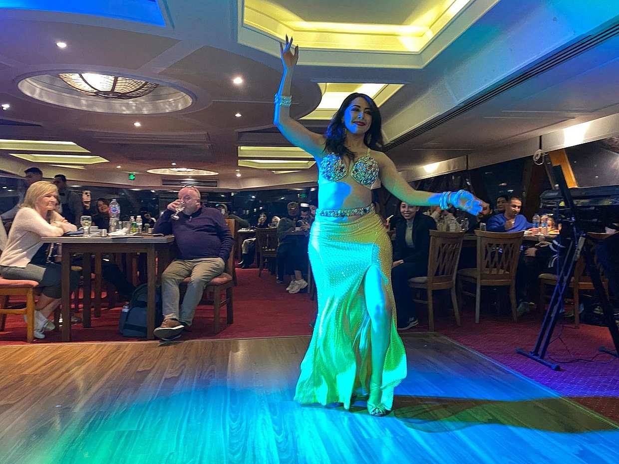 5-Star Luxury Dinner Cruise on the Nile in Cairo with Live Belly Dancer, photo 4