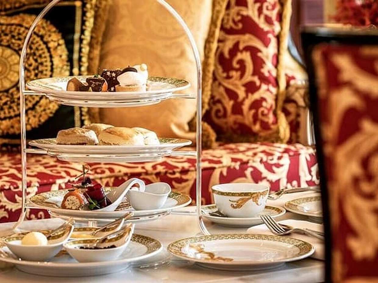 Palazzo Versace Dubai Afternoon Tea en Emiratos Árabes Unidos, photo 5