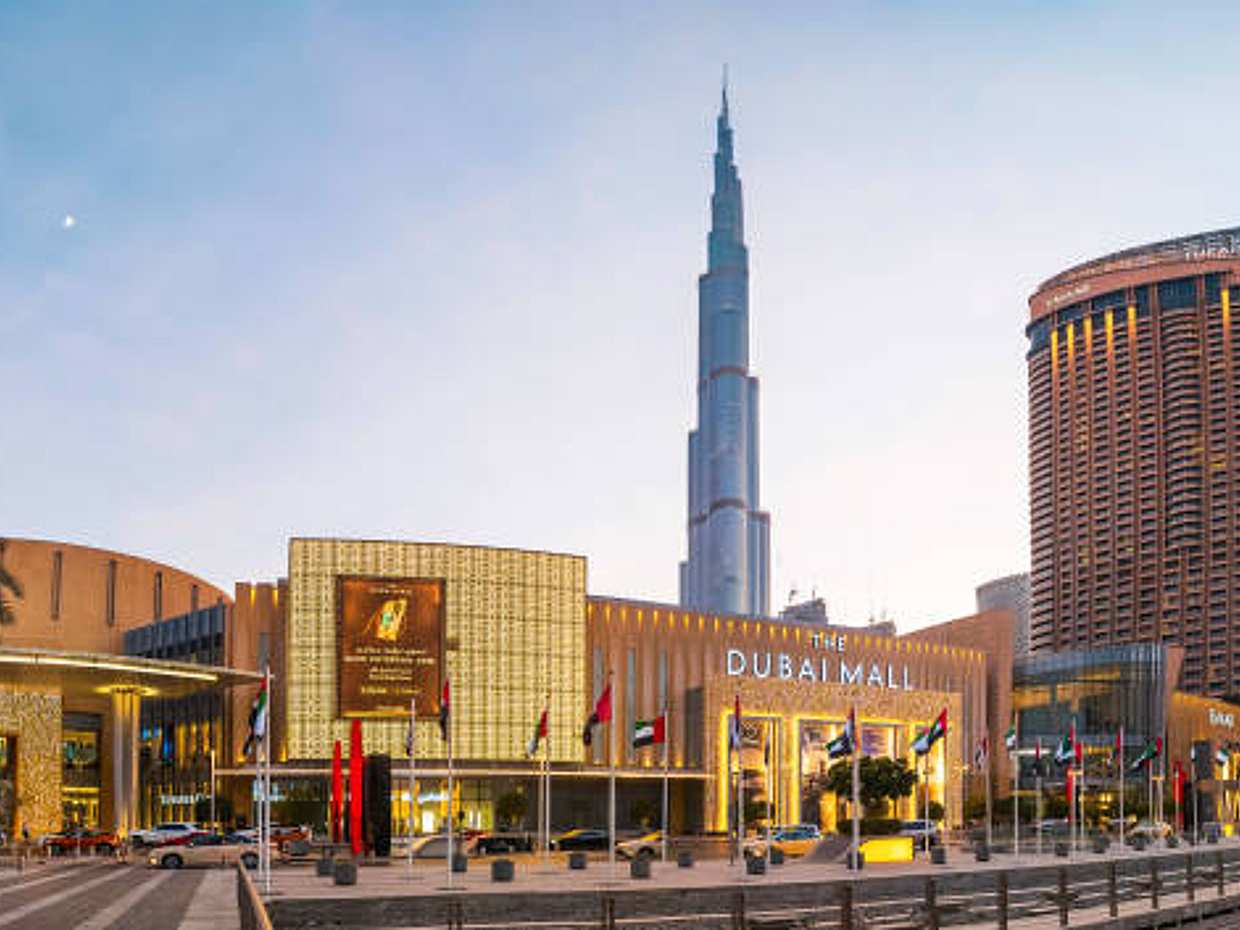 Dubai Mall Shopping, Burj Khalifa 148th floor - At the Sky Experience & Musical Fountain Show with Private Transfers in United Arab Emirates, photo 4