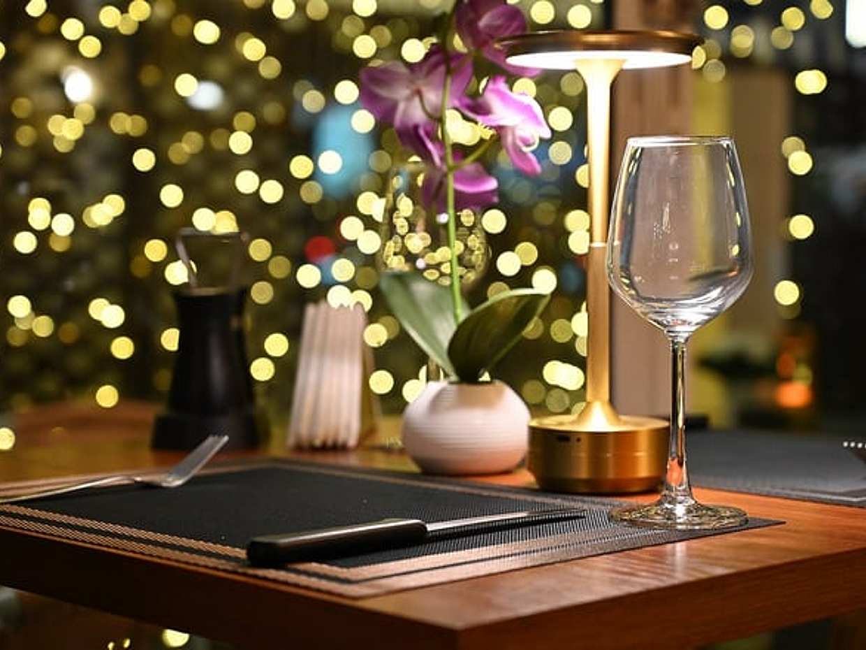 Seven Paintings Immersive Dining Experience Dubai