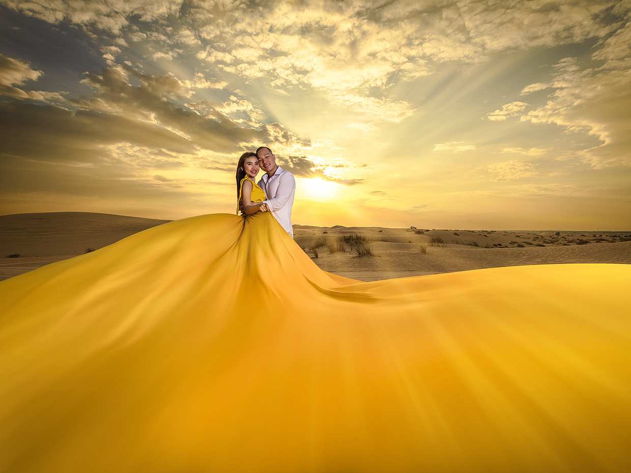 "Ensaio Fotográfico com Flying Dress em Dubai com Traslados nos Emirados Árabes Unidos"