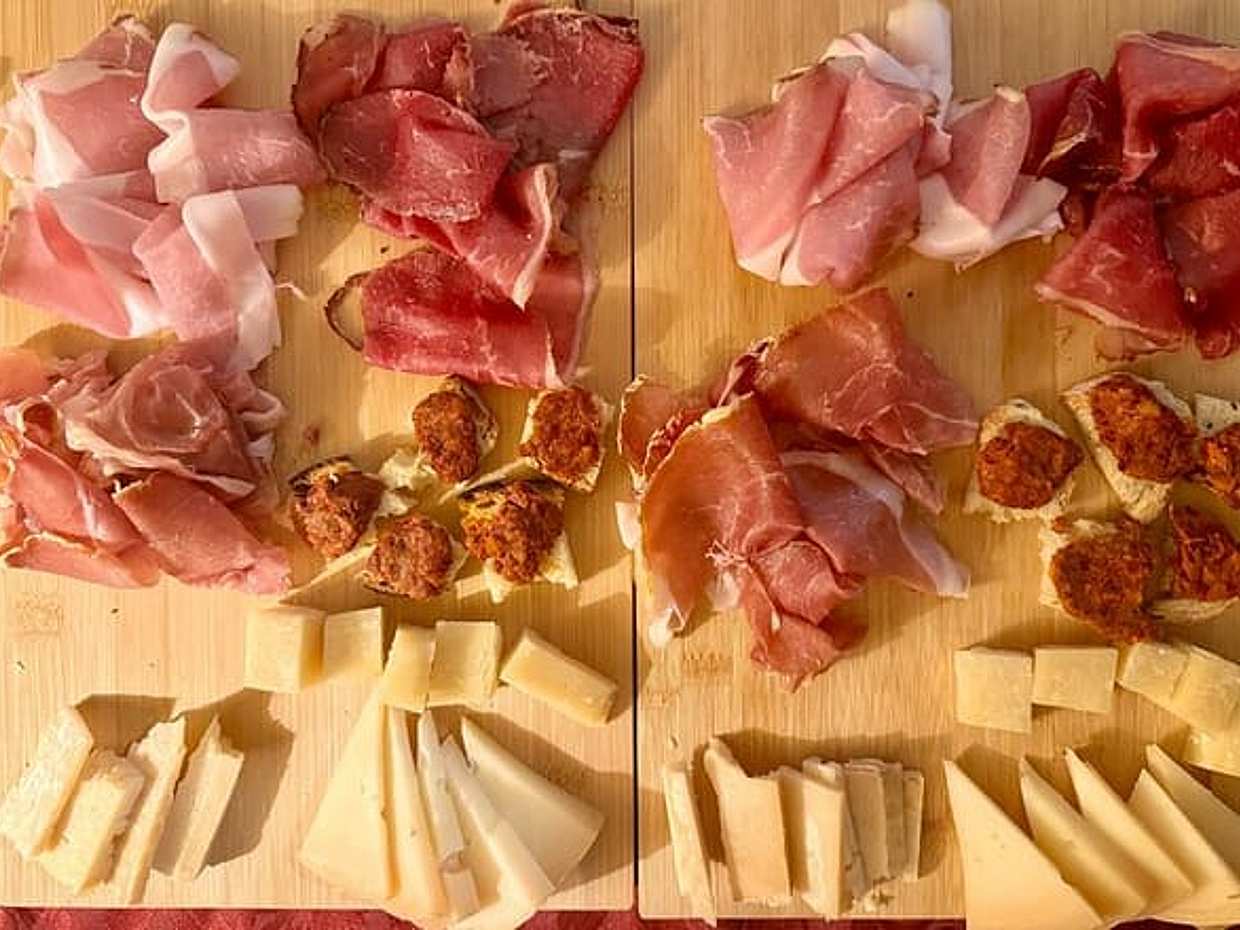 ROME DELUXE FOOD TASTING WITH 5 WINES PAIRING, photo 3