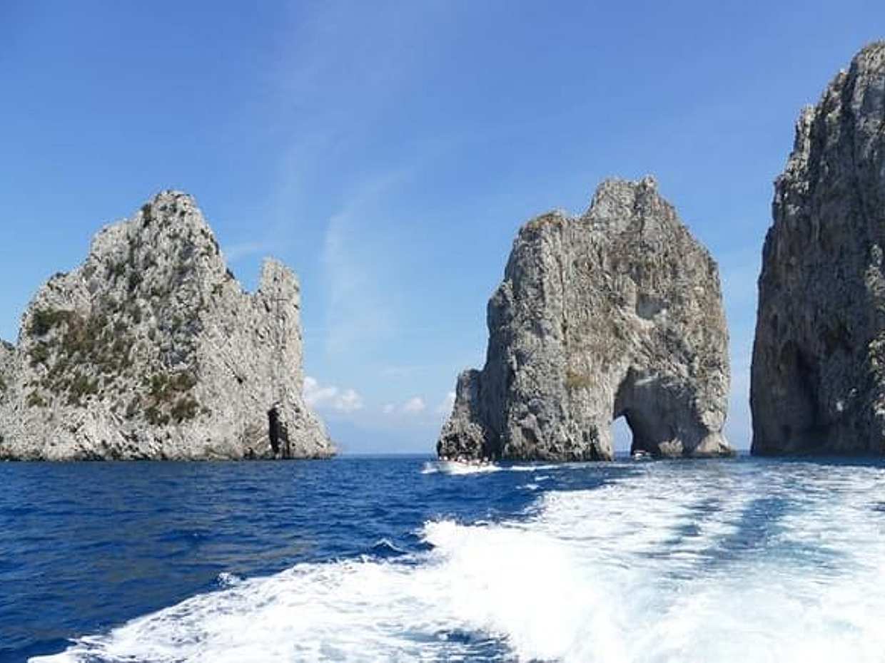 Capri Private Boat & Guided Island Tour – No-Stress Full-Day Experience from Naples or Sorrento, photo 2