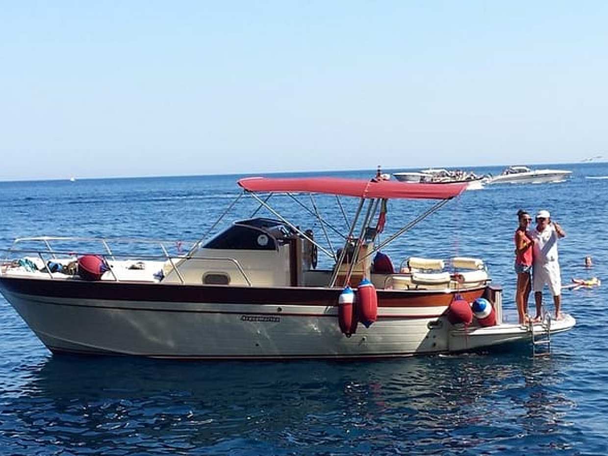Amalfi Coast Small Group Boat Tour from Sorrento with Positano, photo 5