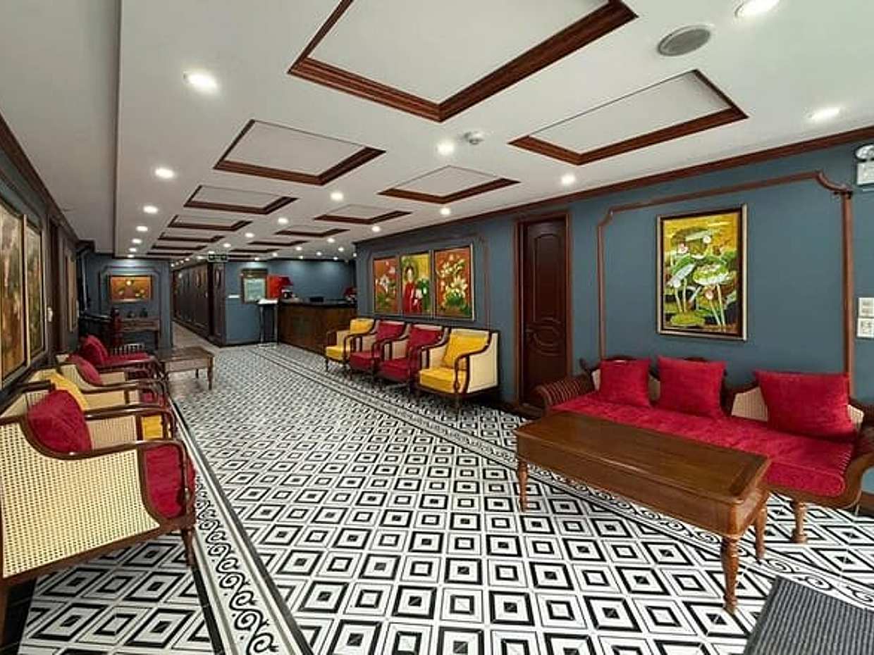Halong Bay 2Day/1 Night - LUXURY OVERNIGHT CRUISE - Balcony Cabin, photo 4