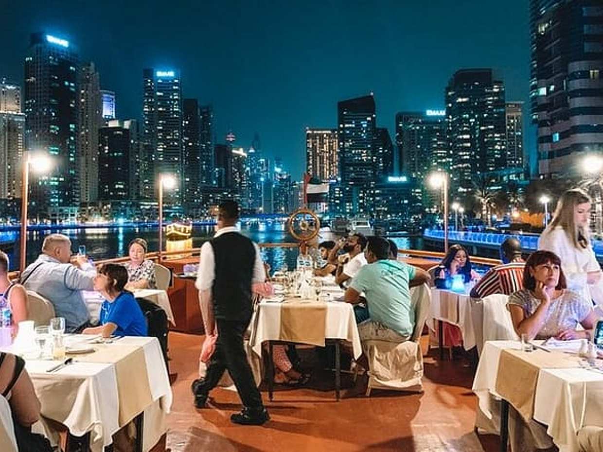 Dubai Dhow Cruise Dinner with Stunning Views of Marina, photo 3