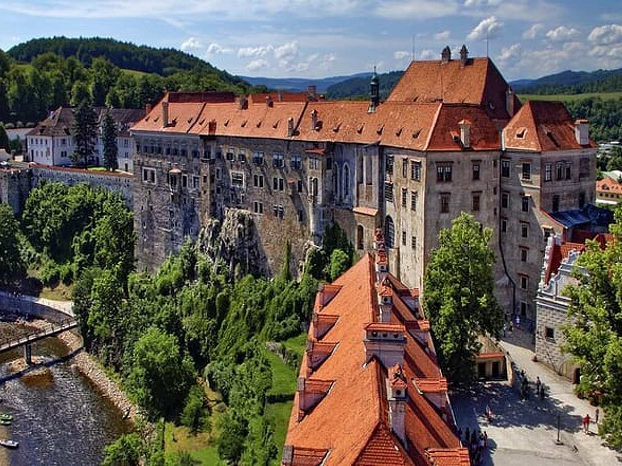 Private Day Trip From Vienna To Cesky Krumlov, Friendly Driver in Austria