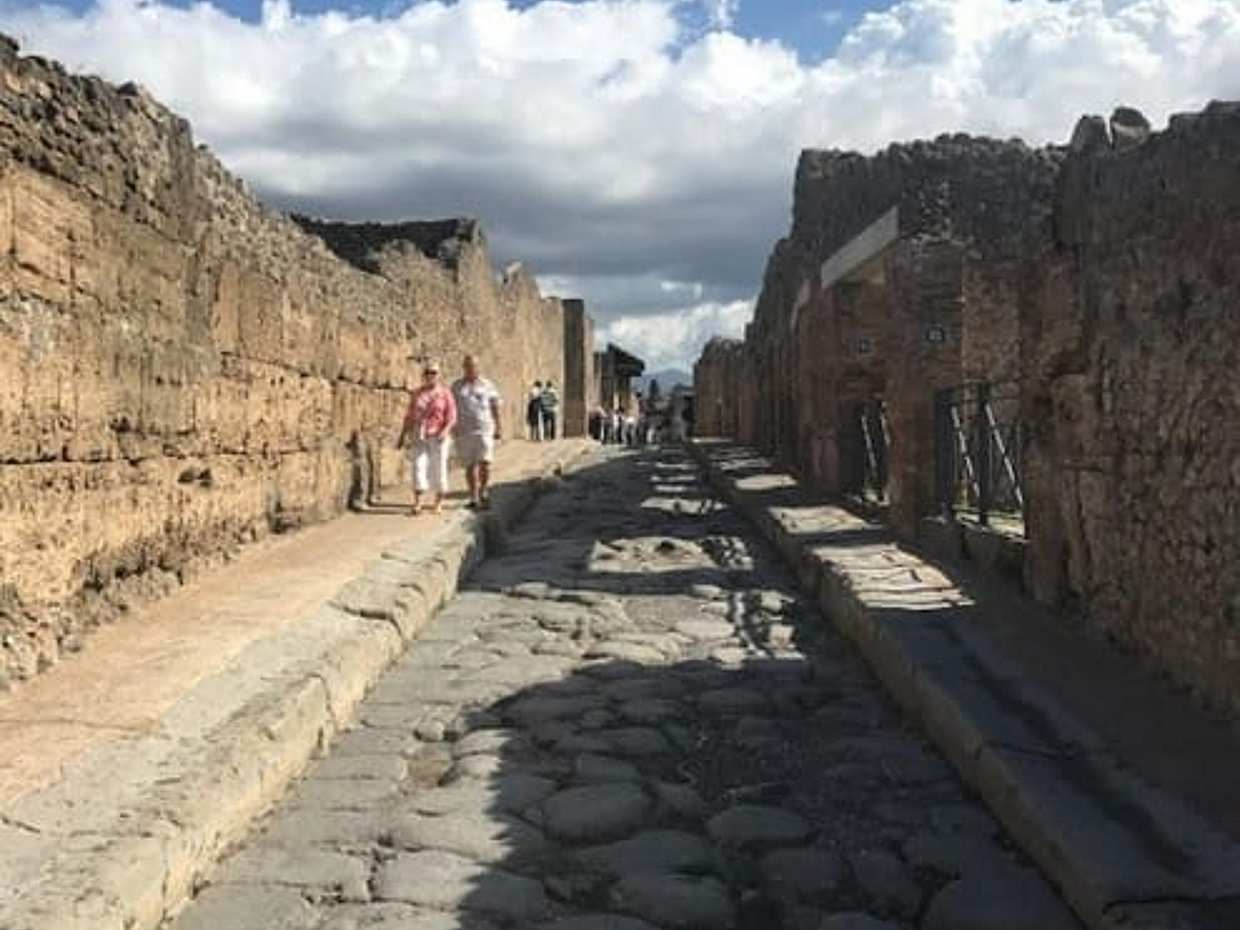 POMPEII & HERCULANEUM tour from Naples - Group Tour, photo 3