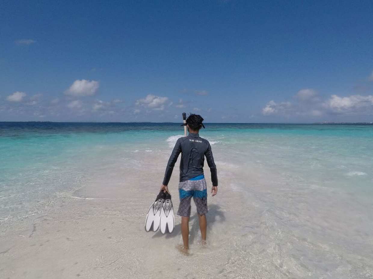Snorkeling in idyllic blue lagoons, photo 2