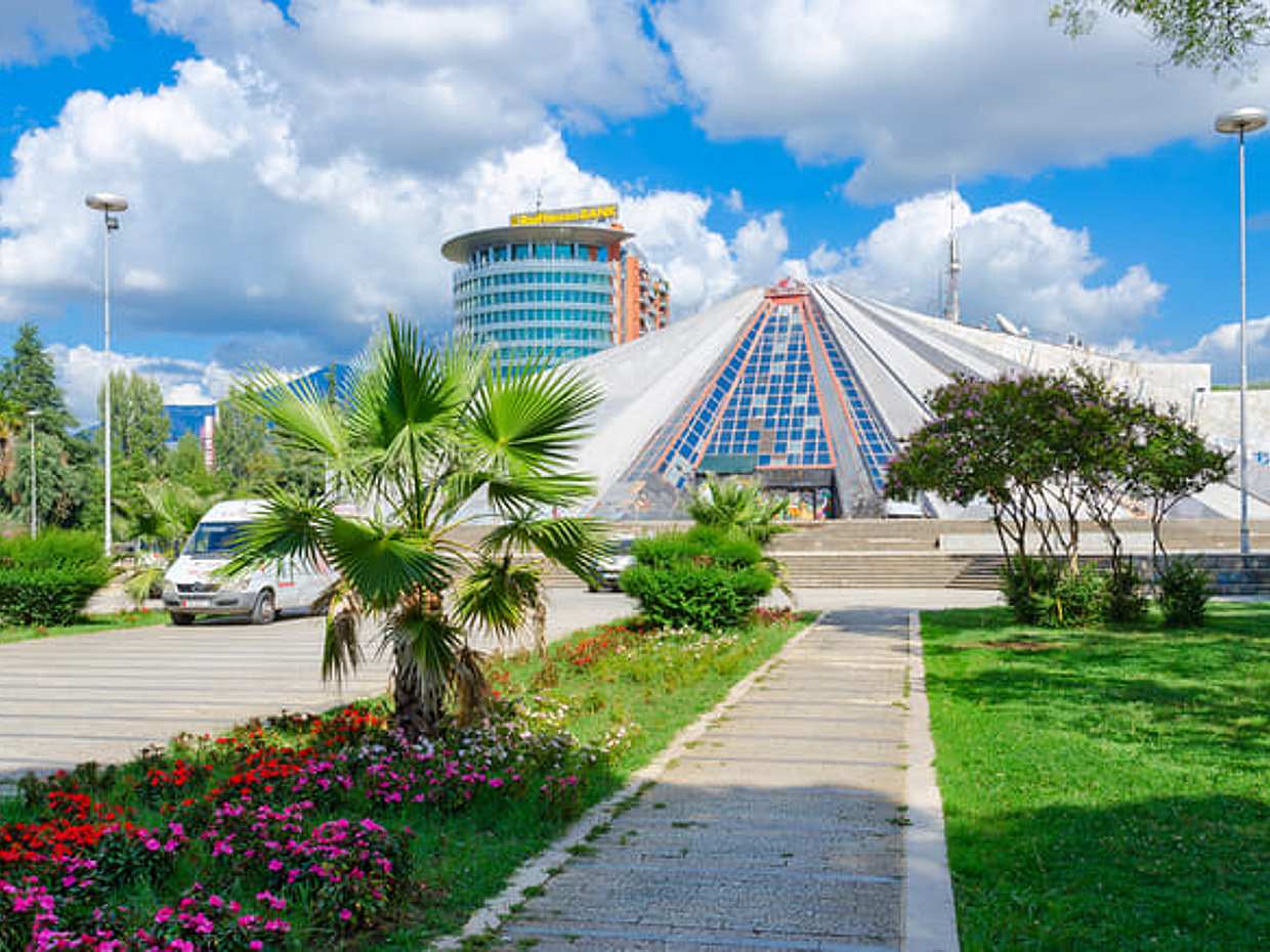 Tirana and Durres walking tour Small Group in Albania, photo 4