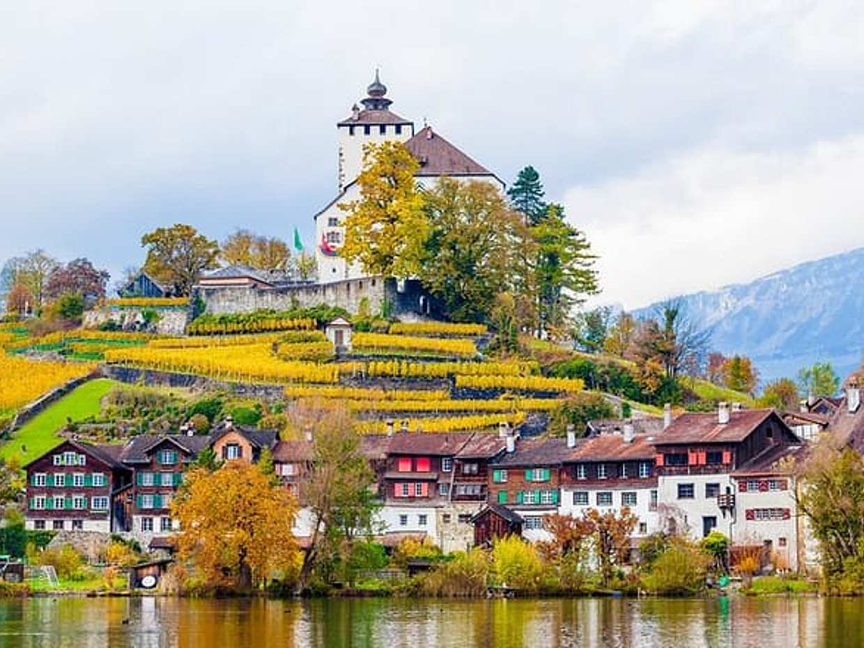 Privater Transfer: Zürich nach St. Gallen, 2 Stunden Aufenthalt im Schloss Kyburg in der Schweiz, Zürich, photo 2