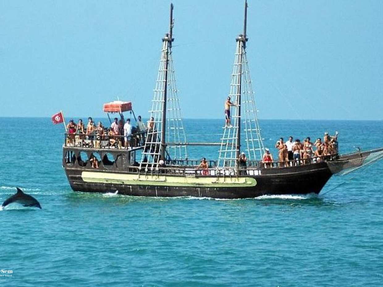 Pirate Boat Excursion: Adventure, Relaxation & a Festive Lunch on Flamingo Island in Tunisia, Djerba Midun, photo 5