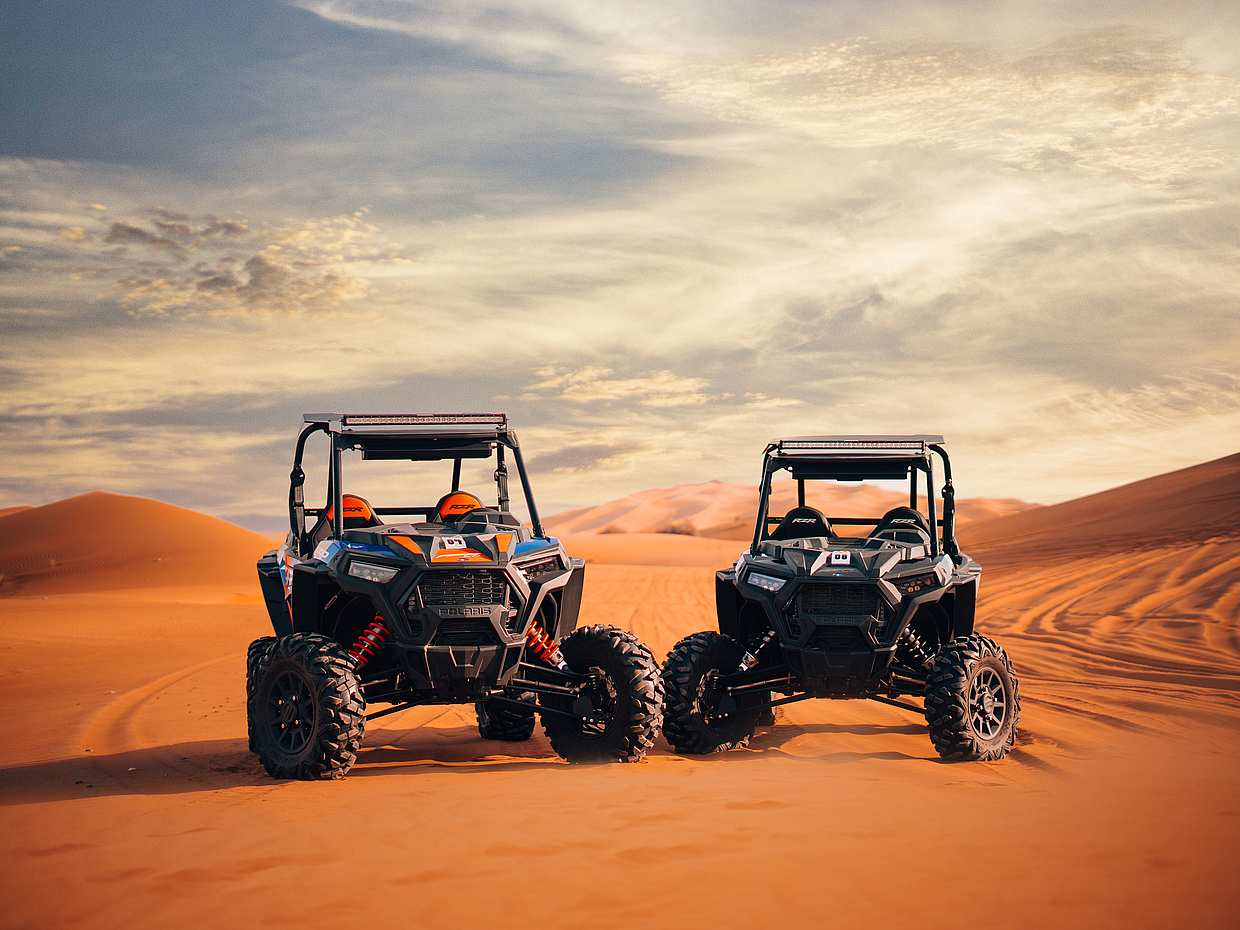 ดูไบ: ทัวร์ซาฟารีผจญภัยด้วยรถบักกี้ Dune ในทะเลทรายสีแดง 30 นาทีในสหรัฐอาหรับเอมิเรตส์