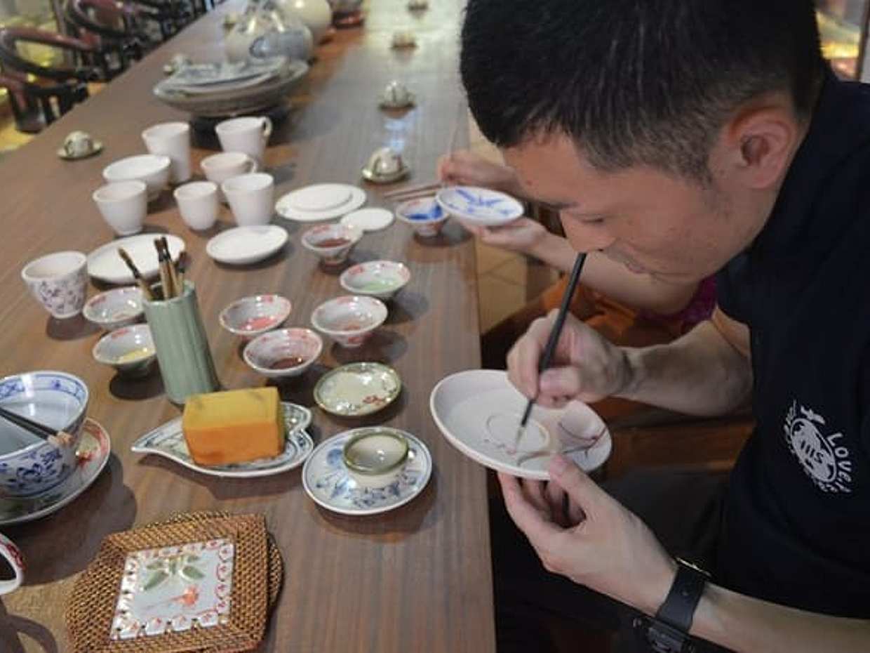 Ha Long Bay Cruise & Bat Trang Pottery Village FullDay from Hanoi, photo 5