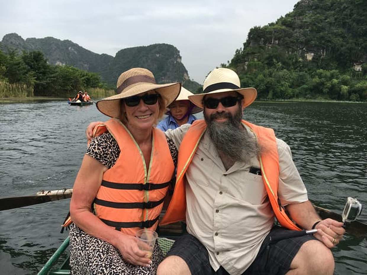 Ninh Binh Day Trip To Hoa Lu Capital & Sampan Boat to Tam Coc, Vietnam, photo 2