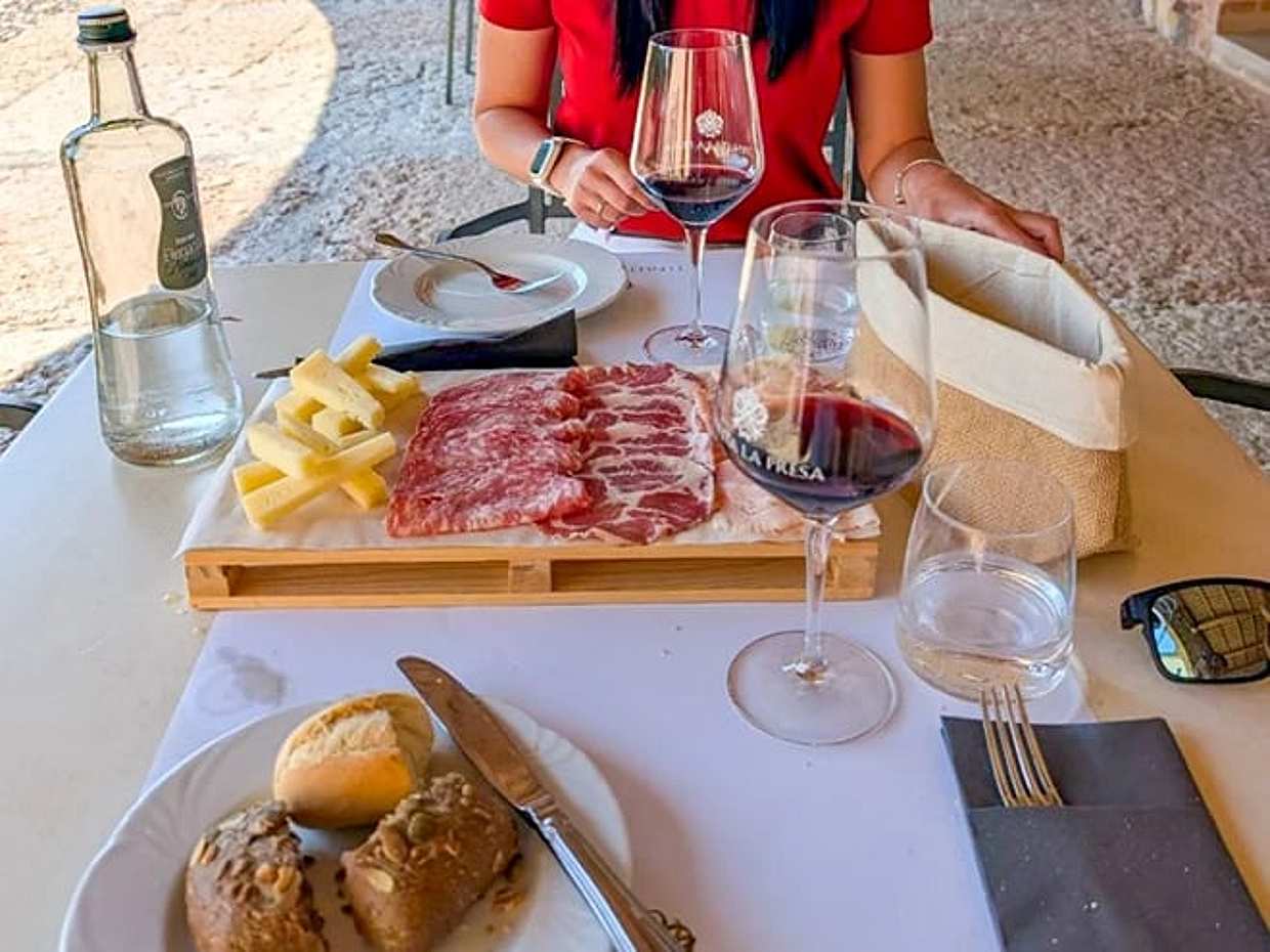 Wine Tour and Tasting on Garda Hills, photo 2