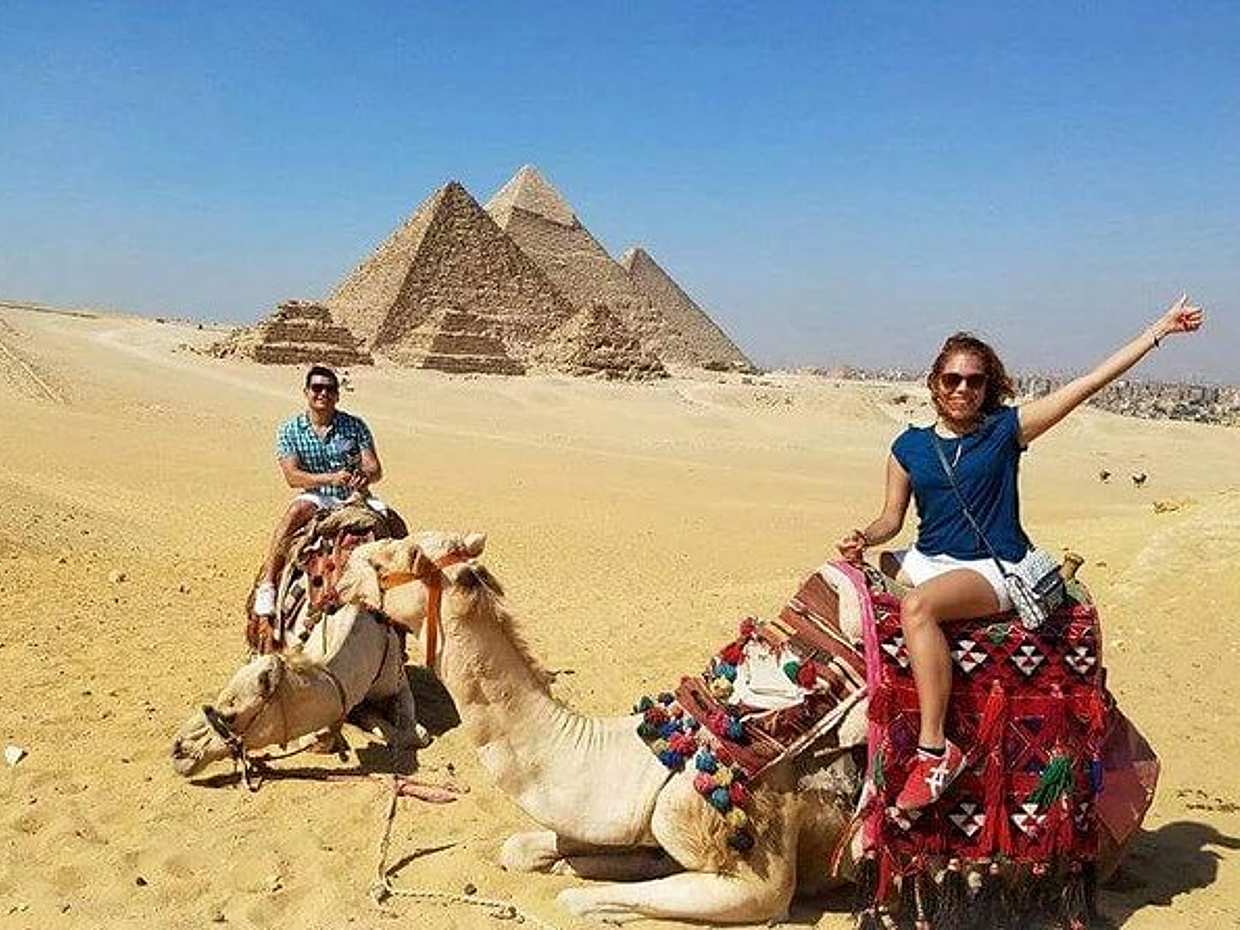 Cairo Short Private Layover Tour to Giza Pyramids & Bazaar in Egypt, The Great Pyramid of Giza