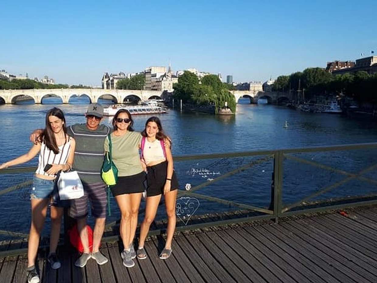 Paris Private Tour to Louvre Museum & French Crepes in France, photo 2