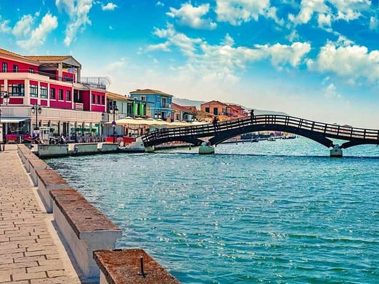 Transfer from/to Preveza Airport to/from Lefkas Town, Greece