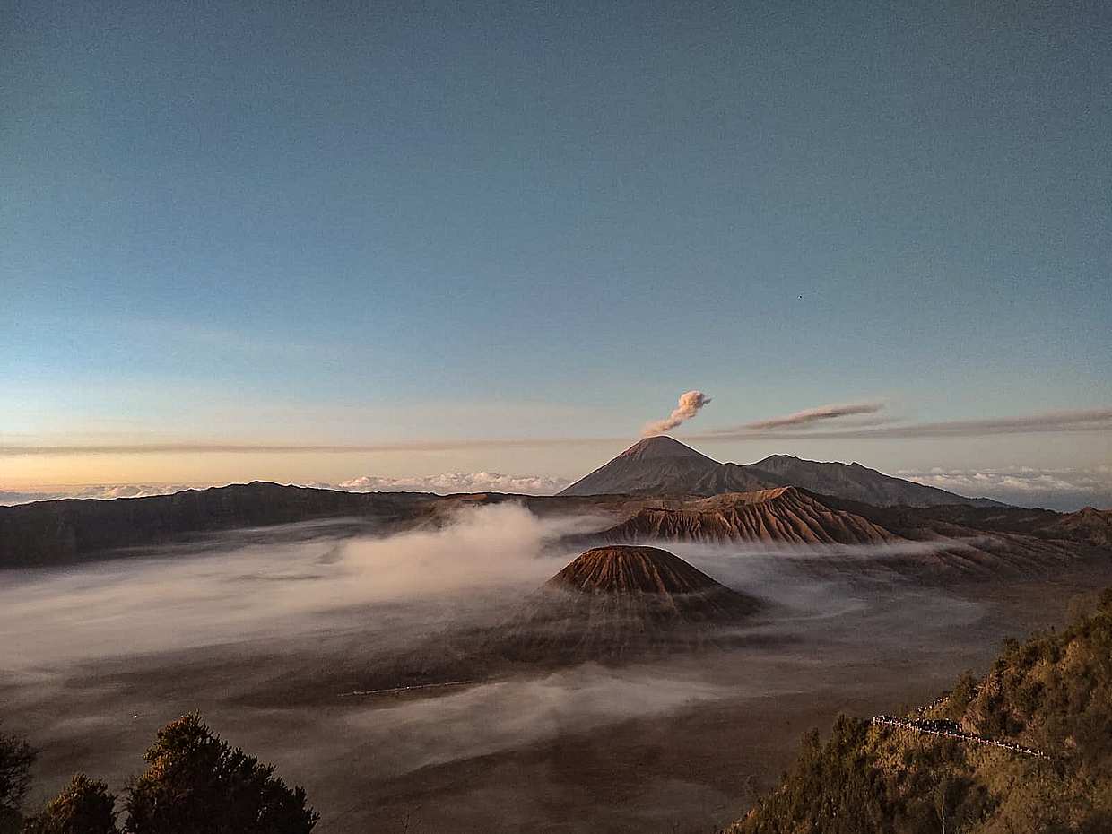 探索印度尼西亚爪哇岛的布罗莫宜珍火山。, photo 4