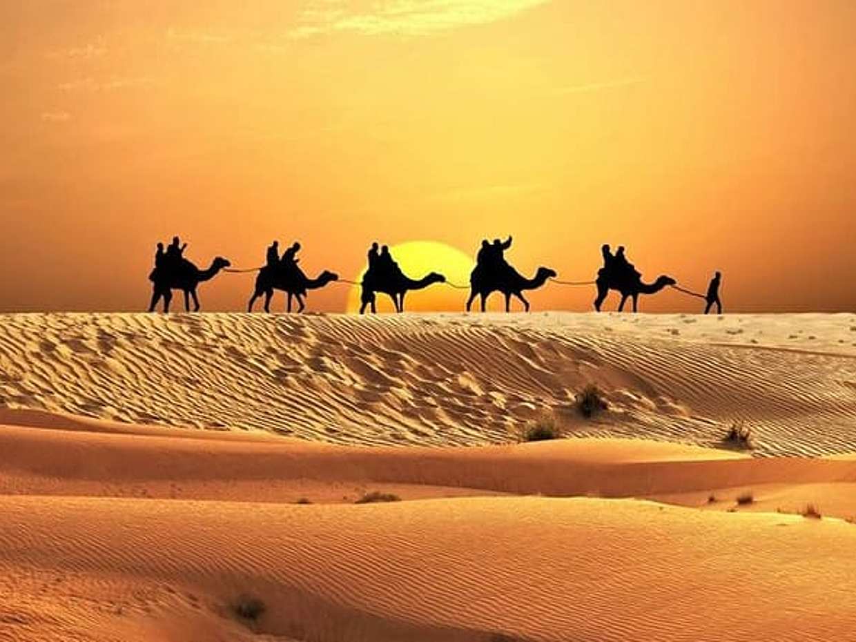 Sahara Group Tour 3-Days from Marrakech to Merzouga and Fes