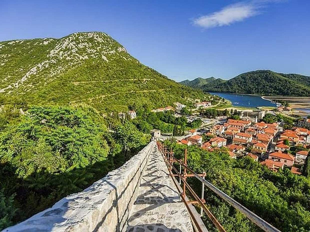 Group Full - Day Tour: Gastro Tour to Ston, photo 3