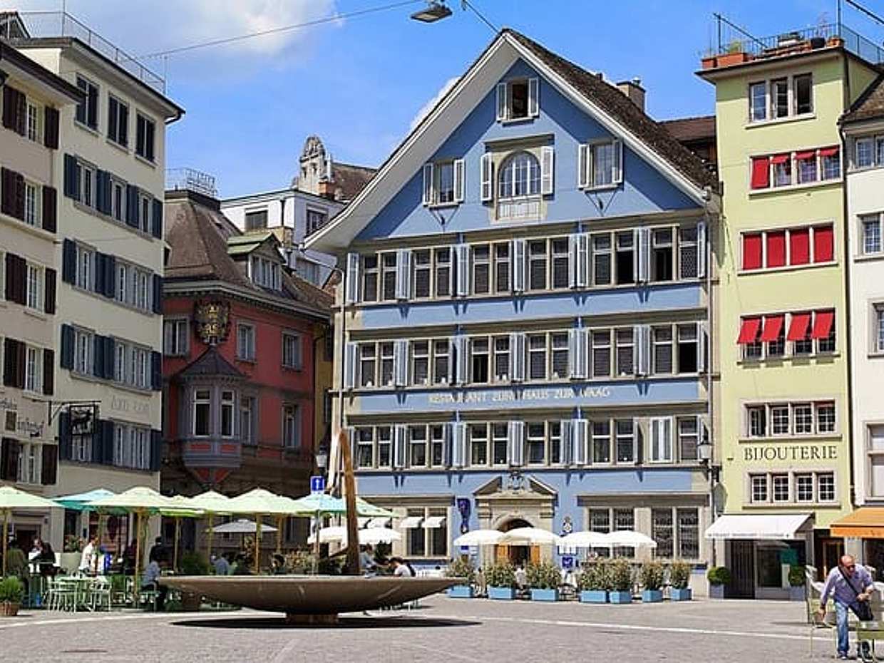 Private Day Trip From Basel to Zurich, English Speaking Driver in Switzerland, Binningen, photo 5