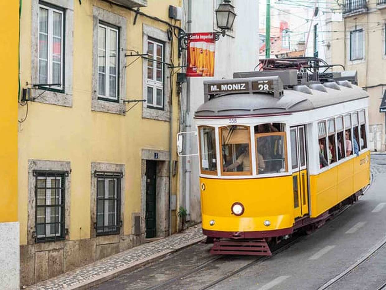 "Tour fotografico di Lisbona: Autentica Alfama con fotografo locale in Portogallo", photo 5