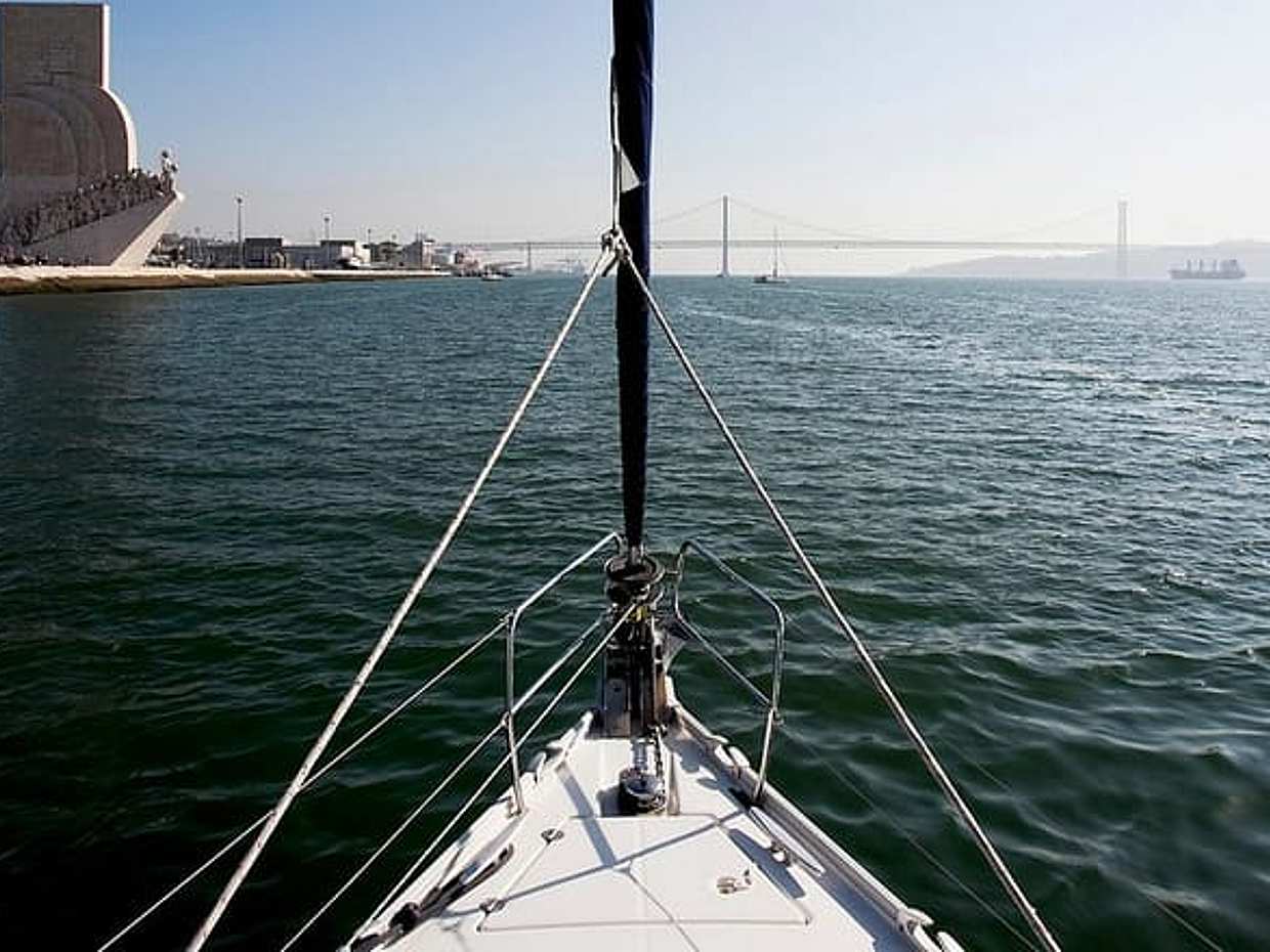 Morning Sailing Tour on The Tagus River from Lisbon in Portugal, photo 4