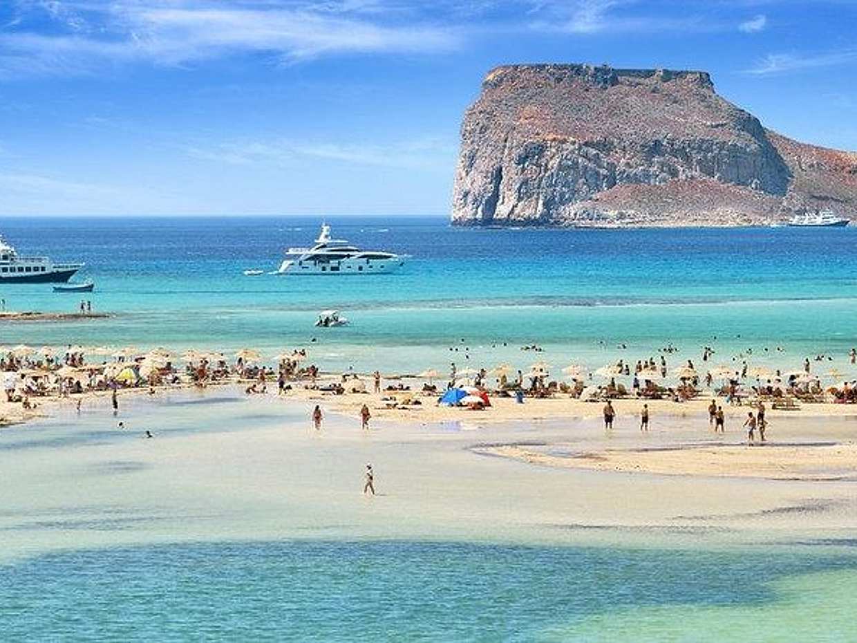 جولة غرامفوسا وبالوس من هيراكليون في اليونان

