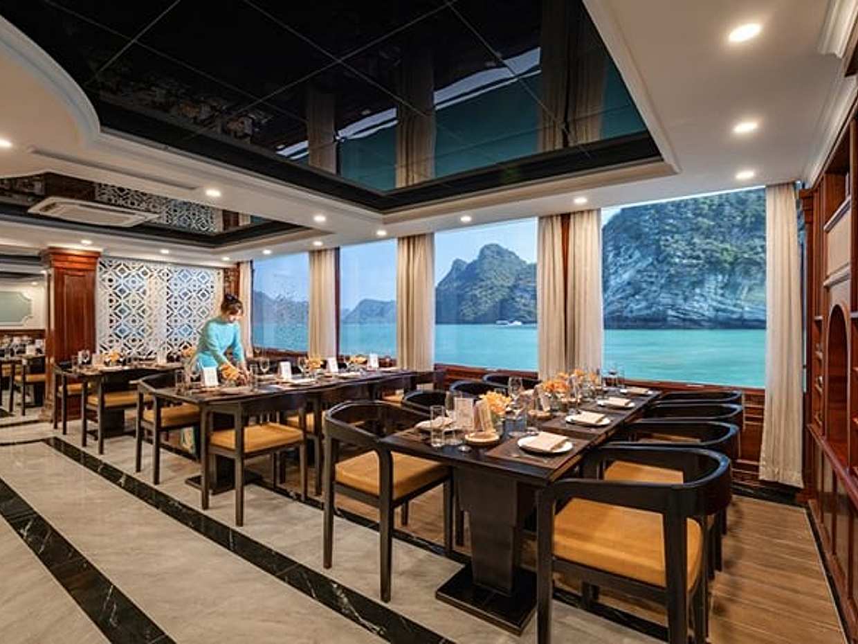 The Most Luxury Day Dour from Hanoi to Halong Bay Full Inclusives, photo 2