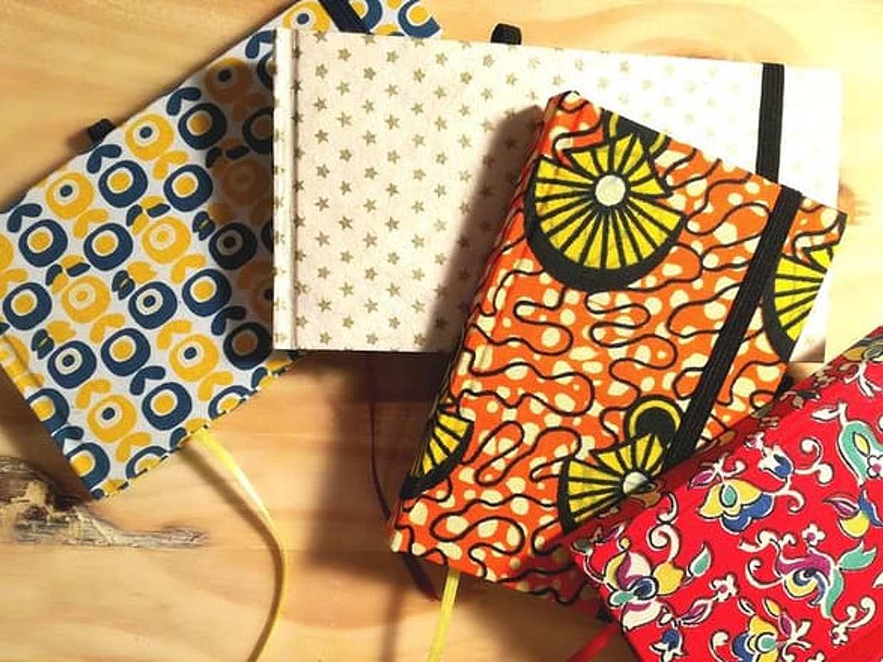 Bookbinding experience in the Vieux Port