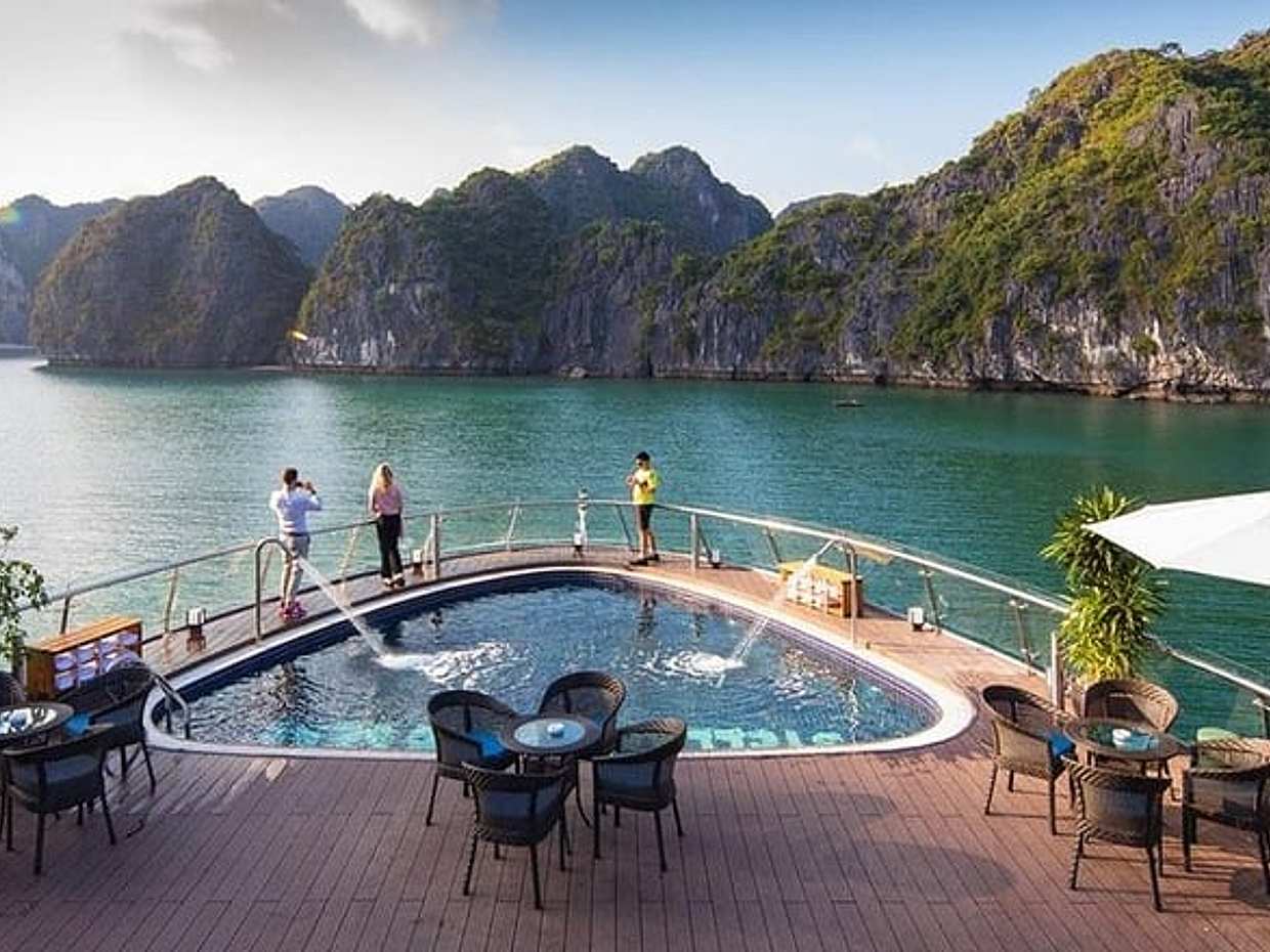 Stellar of The Seas Top Norch Cruises in Ha Long Bay (3D2N)