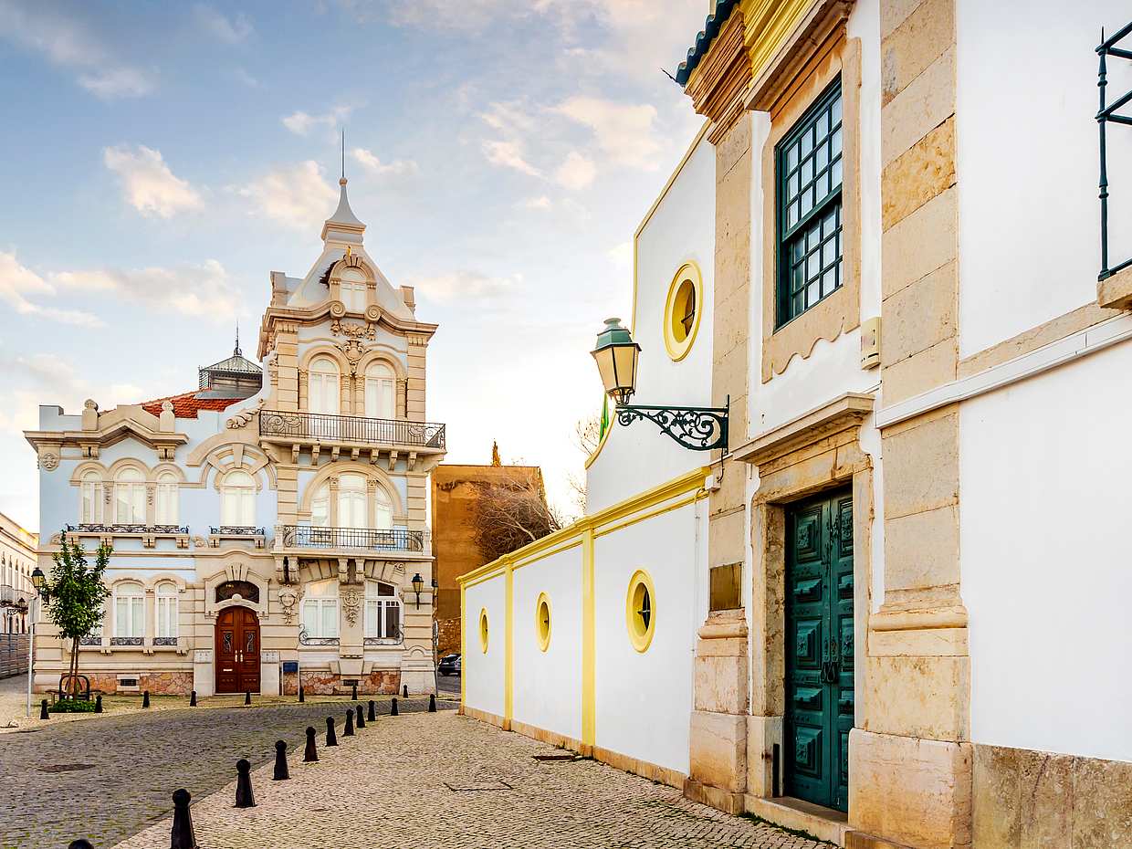 The Grand Multiday Tour of Portugal and Galicia in Lisbon, photo 5