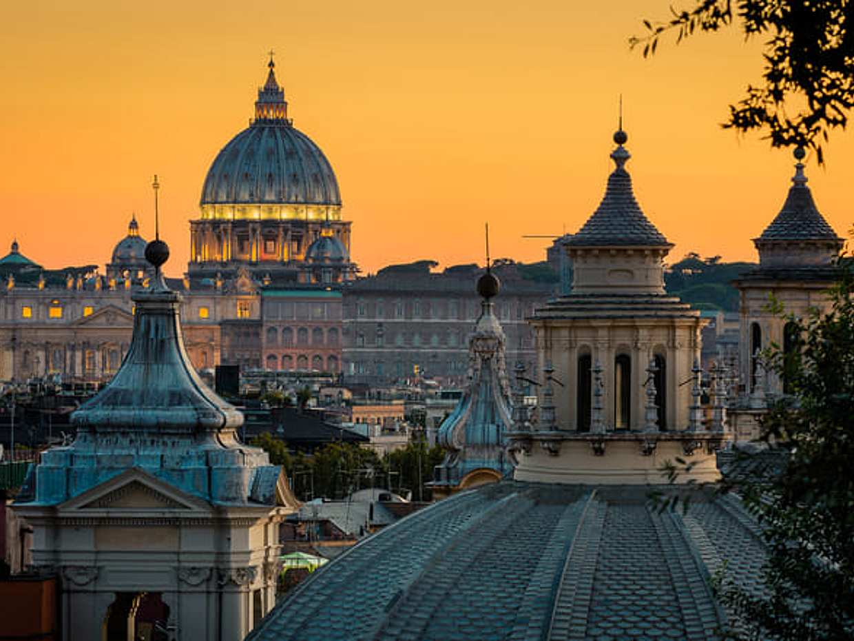 Rome by Night Walking tour