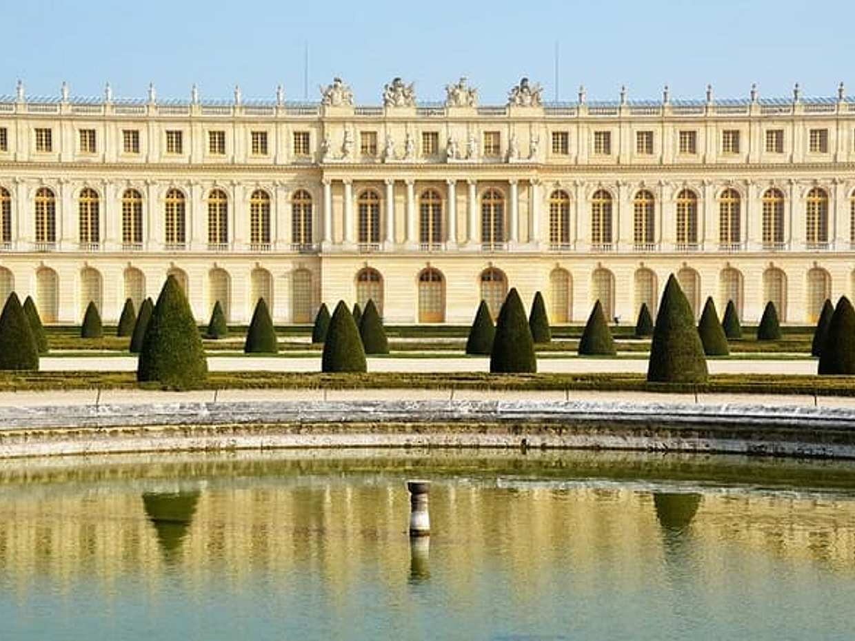 CDG Transfers with Full Day Giverny Tour, Versailles & Eiffel, photo 2