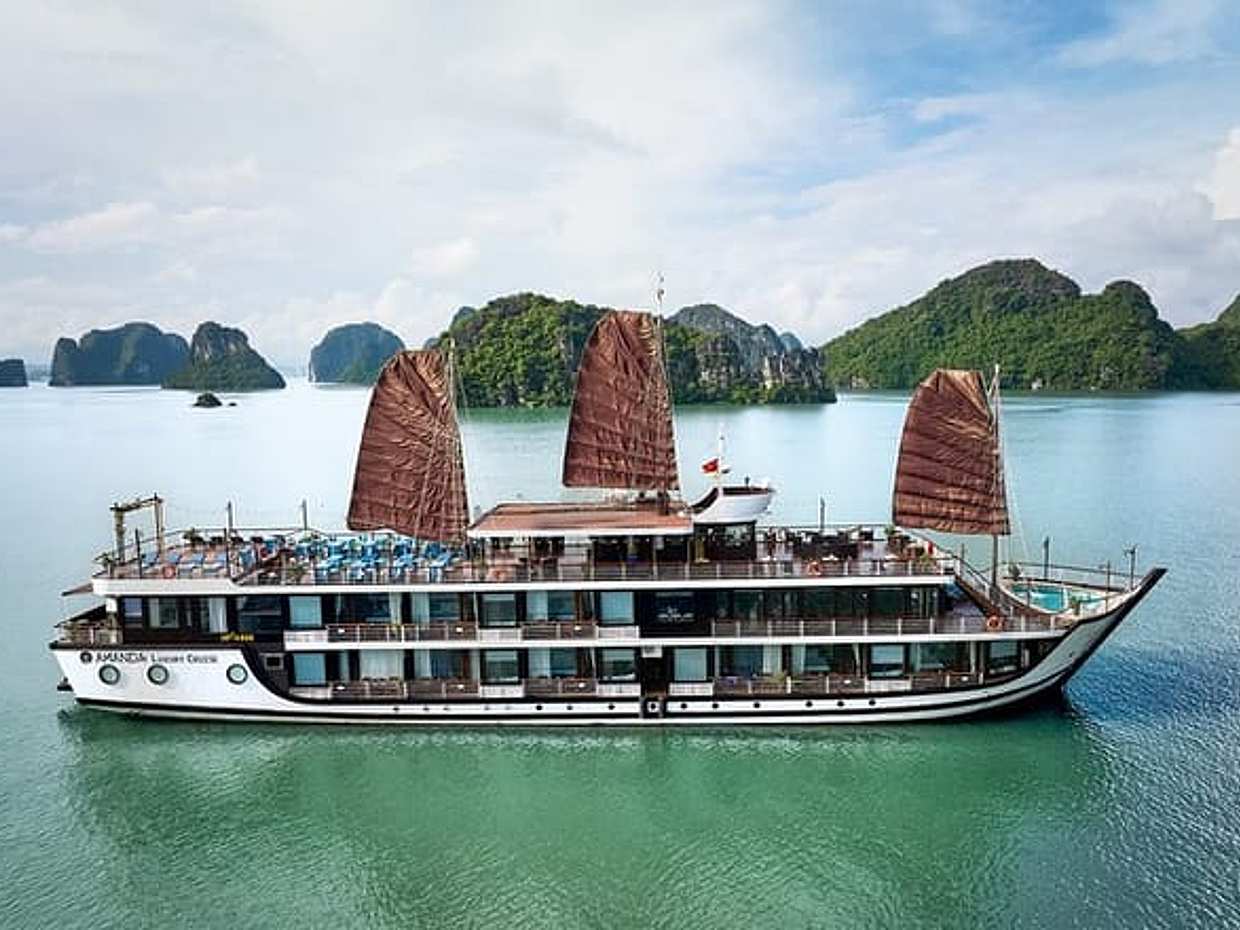 Amanda Cruise Luxury Halong Bay and Lan Ha Bay 2 Days Tour