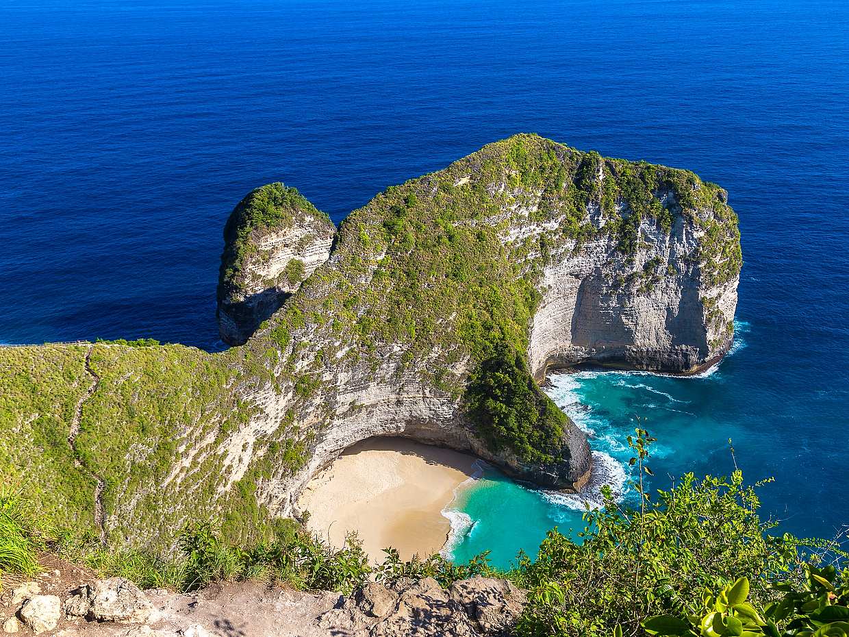 Exotic Beach Lover Trip to Nusa Penida in Indonesia, Bali