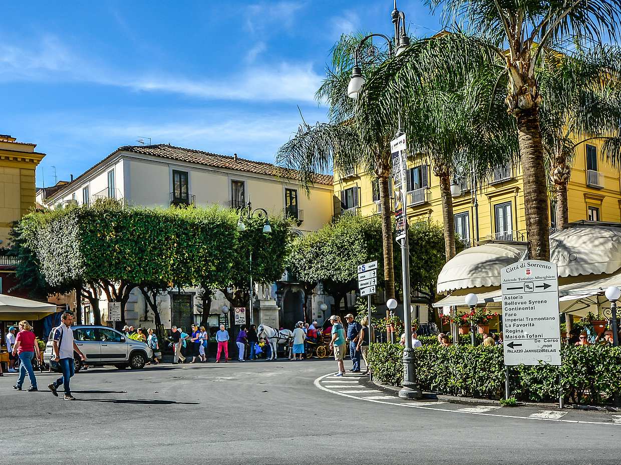 Private Full-day Tour from Rome to Pompeii and Sorrento, photo 5