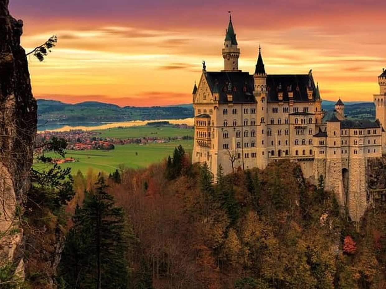 Gita giornaliera privata da Monaco a Neuschwanstein e Linderhof in Germania, photo 2