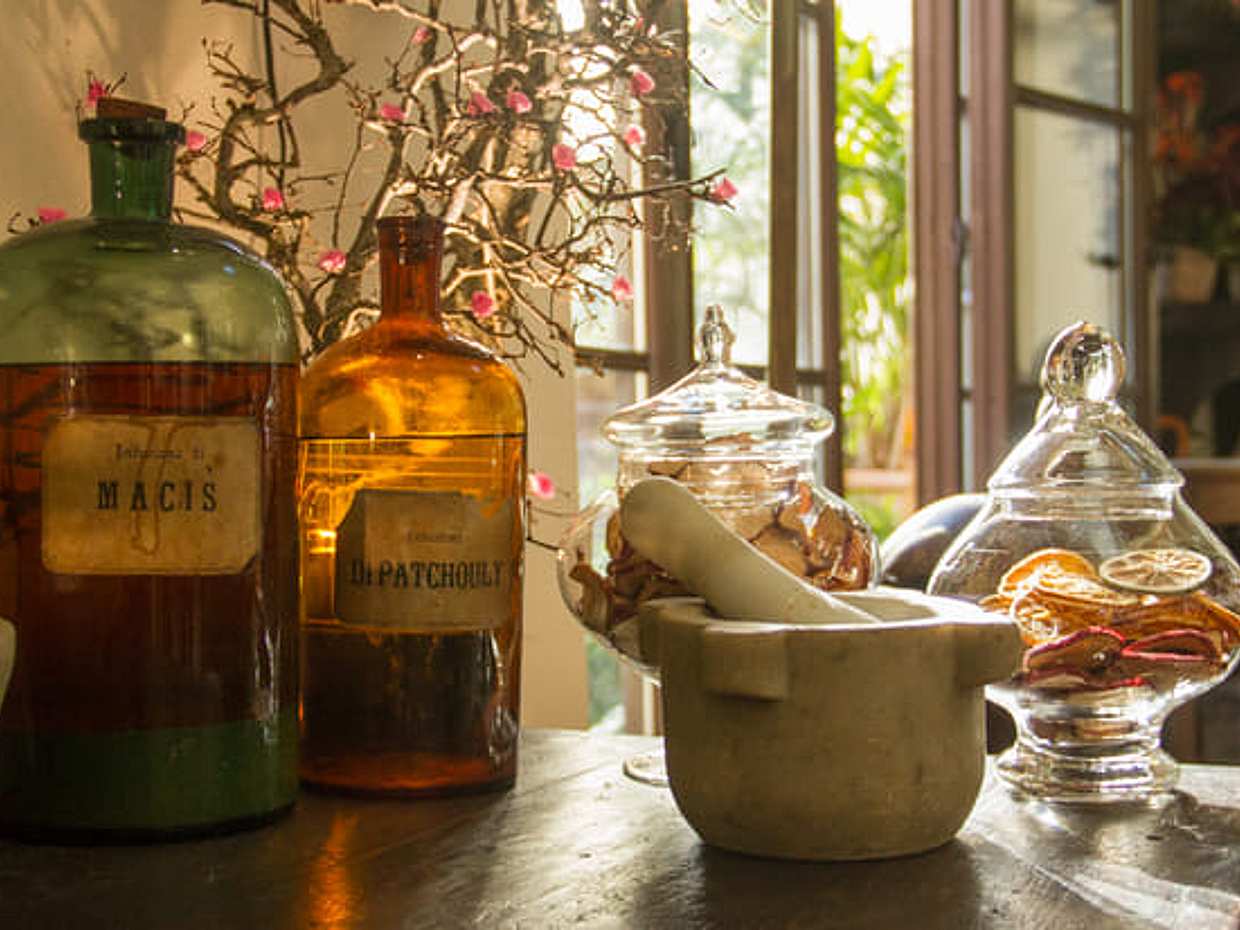 Officina Profumo-Farmaceutica, Ferragamo Museum and Gucci Palace Fashion Tour in Florence, photo 5