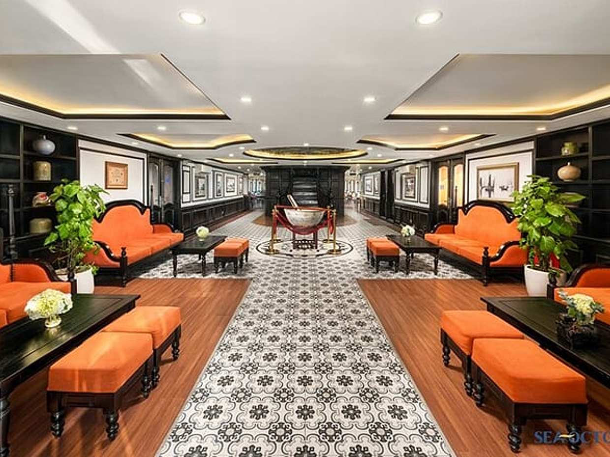 Sea Octopus Cruise - The Top Luxury Day Tour in Halong Bay, photo 4