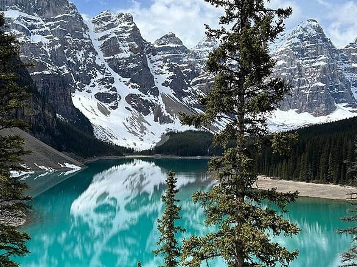 Lake Louise, Moraine Lake, Peyto Lake, Crowfoot Tour from Calgary, photo 5