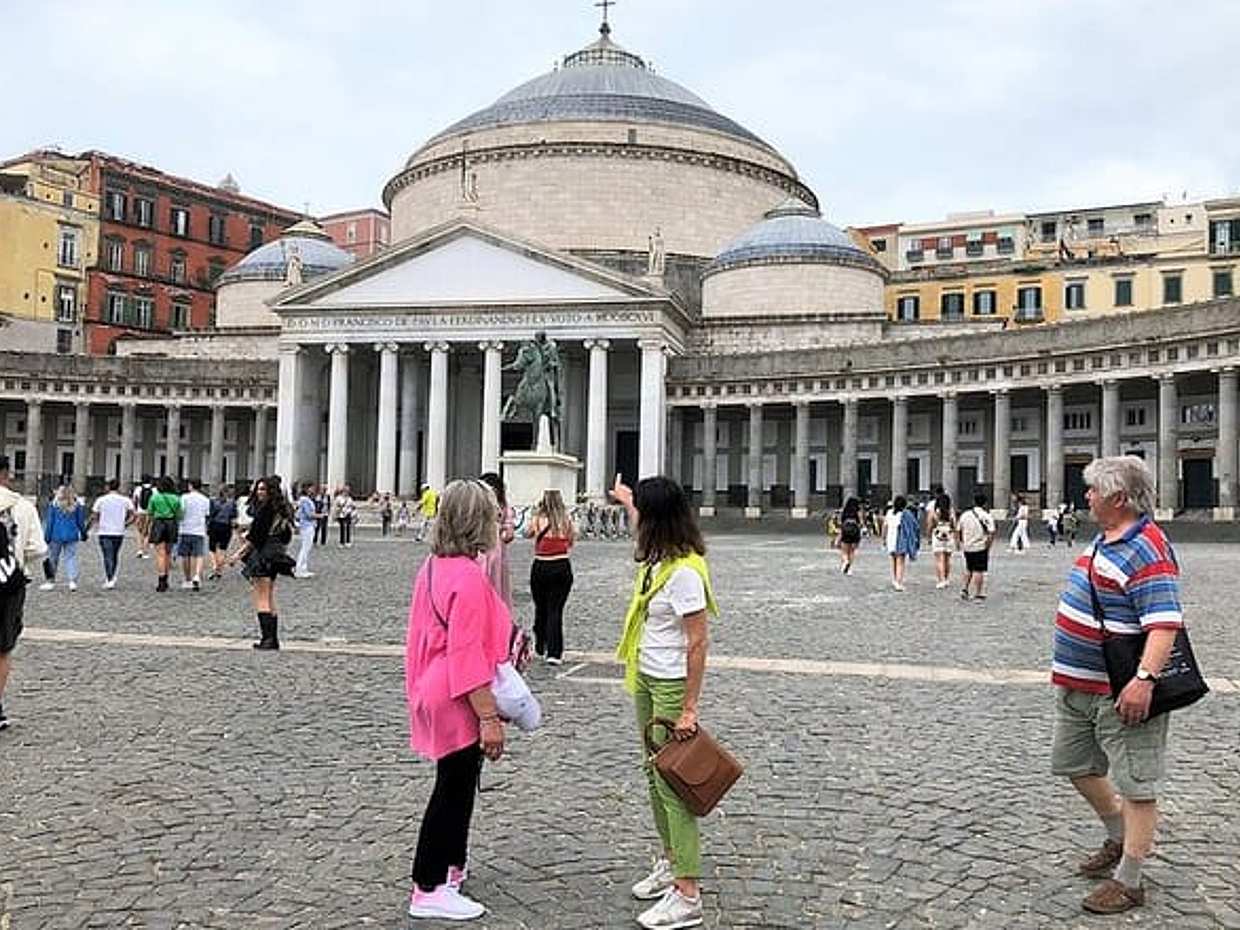 Best of Naples & Pompeii Private Tour w/Luxury Car, Guide, Tkts!