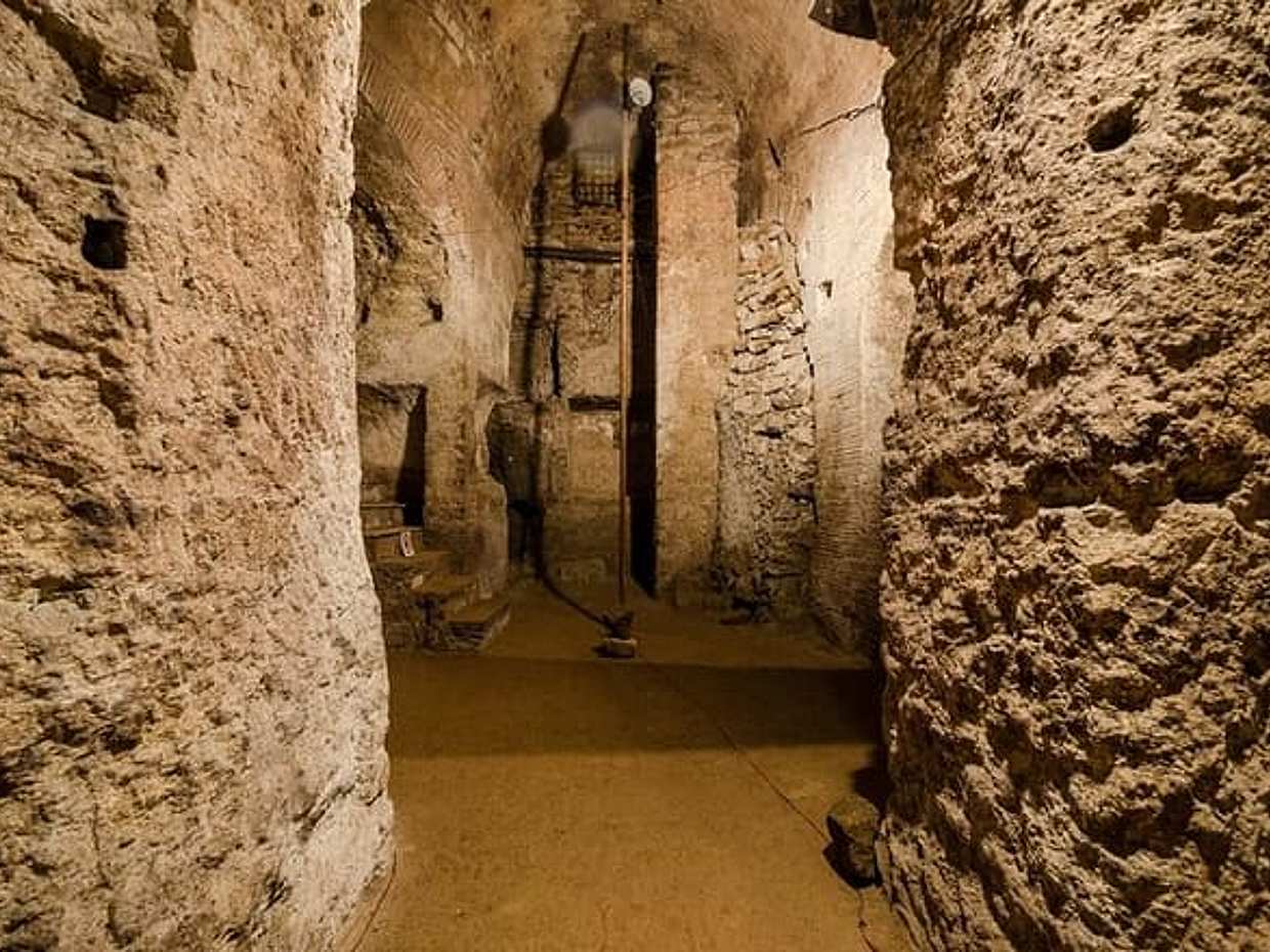 Naples Walking Tour and Underground Ruins, photo 2
