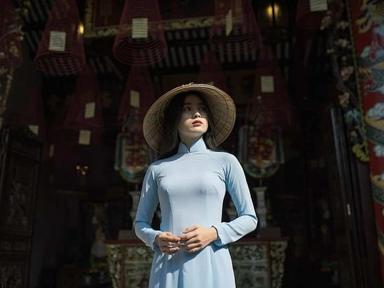 Ao Dai Hoi An Photography Tour in Vietnam