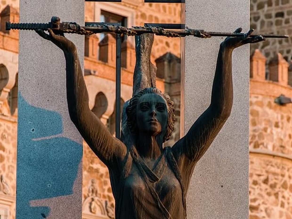 Toledo Scavenger Hunt & Highlights Self-Guided Walking Tour, Spain, photo 2